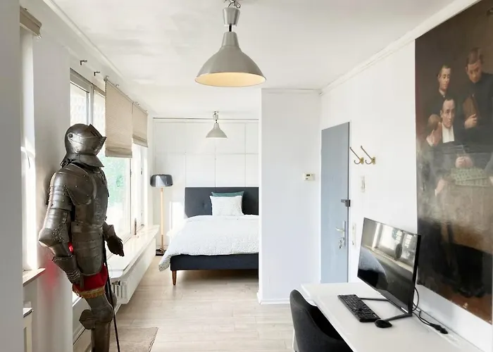 Unique Penthouse Knight Philippe Ii Von Habsburg *